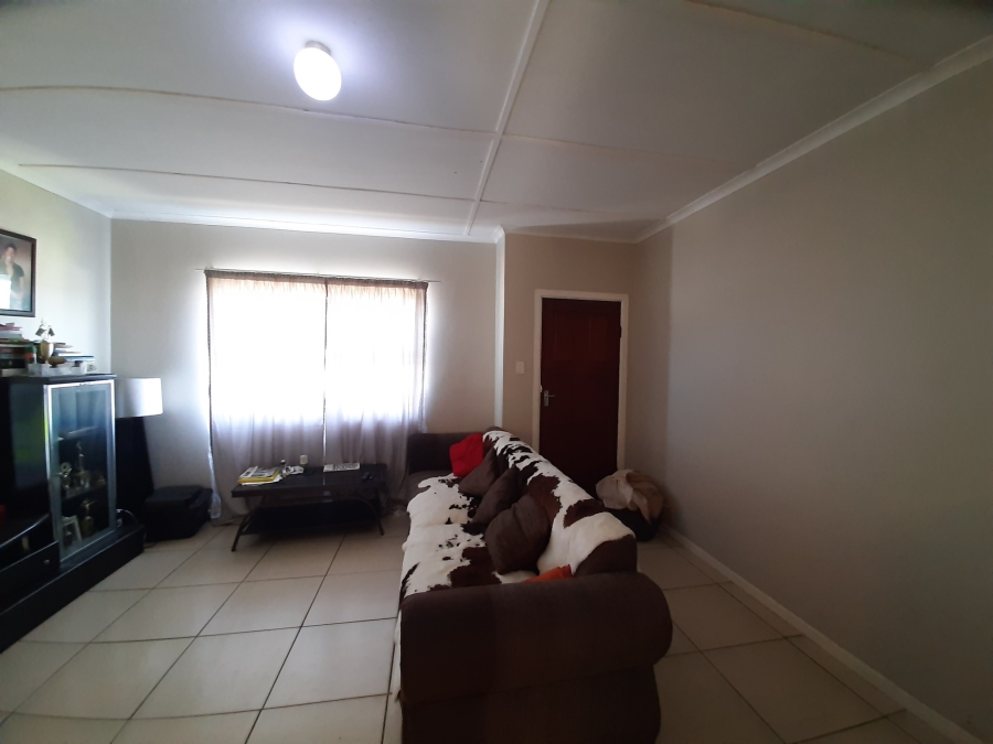 2 Bedroom Property for Sale in Abbotsford Eastern Cape